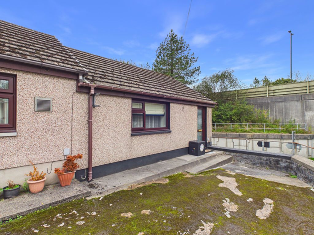 Property photo 1 of 11 Photo 11