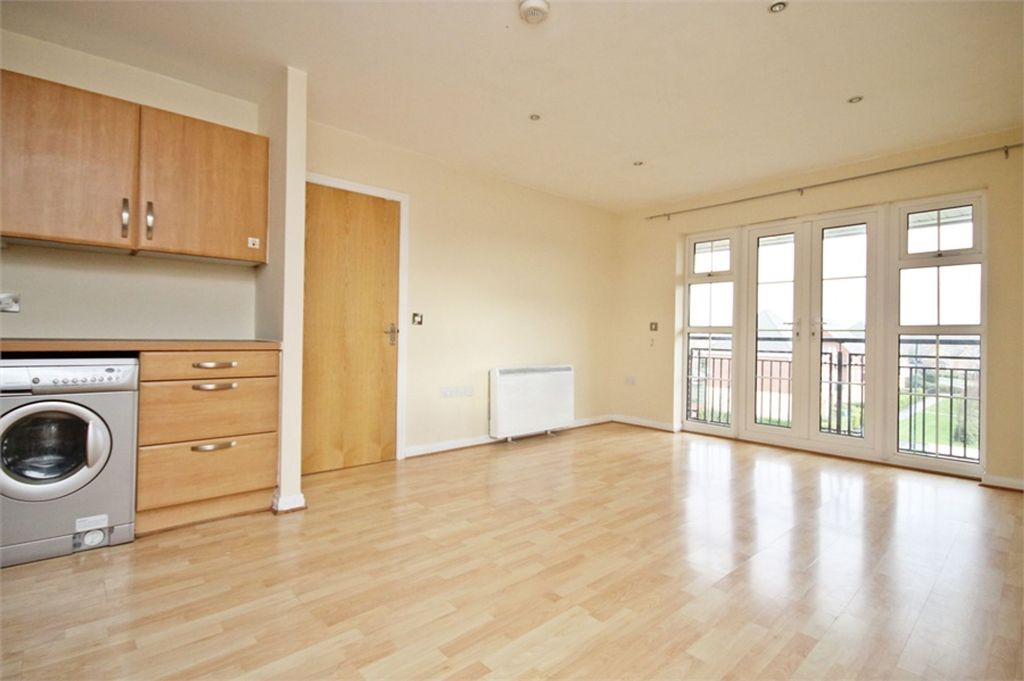 Property photo 3 of 8