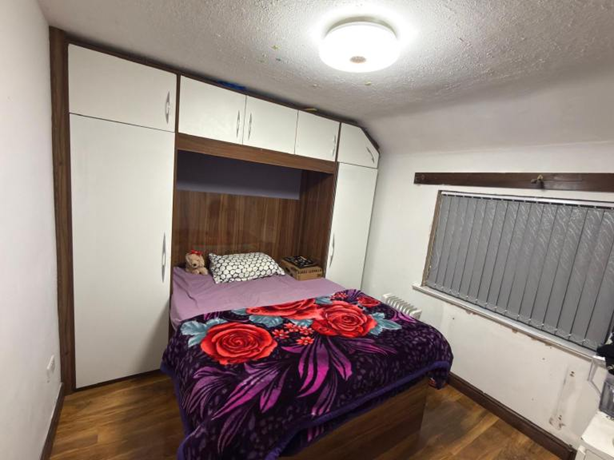 Property photo 1 of 3