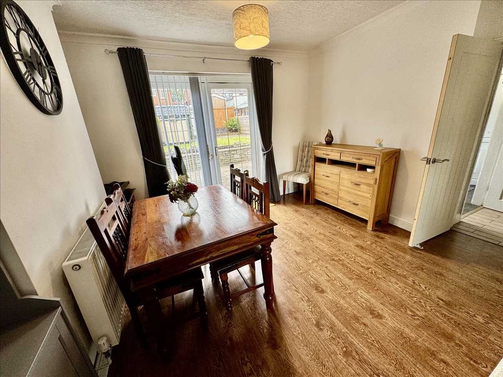 Property photo 3 of 9 Adjoining Dining Area