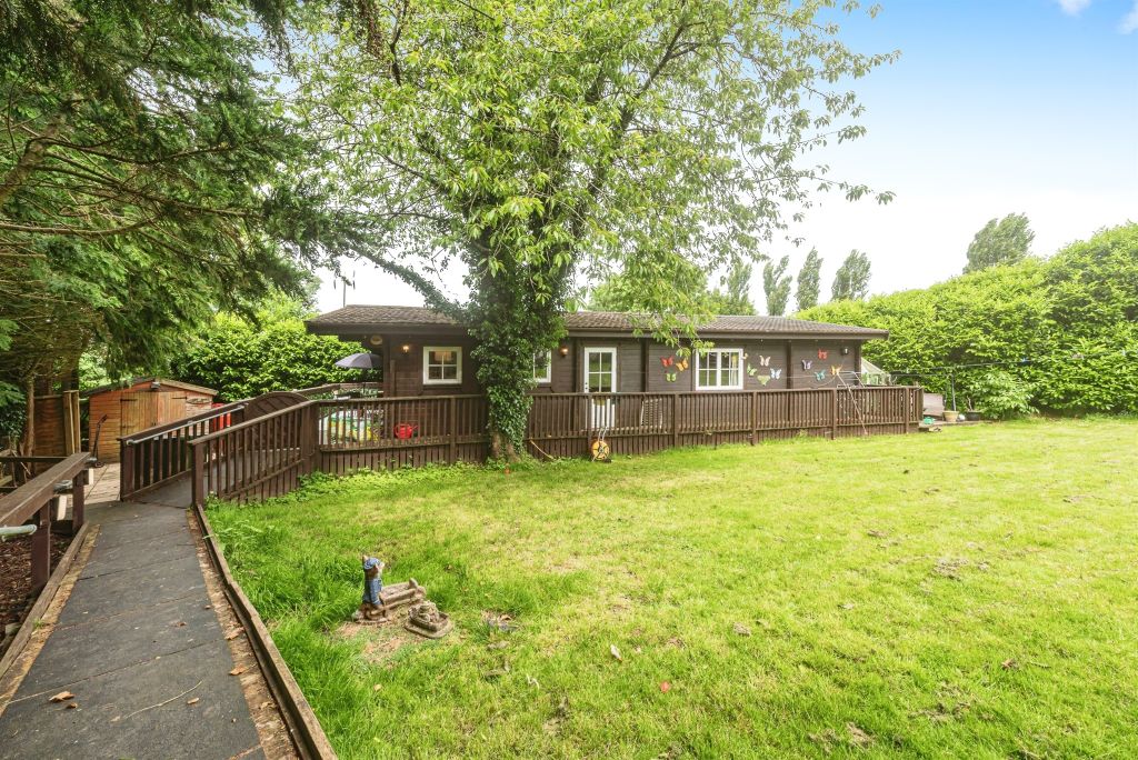 Property photo 3 of 21