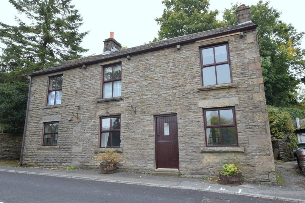 Property photo 1 of 14 (Main)