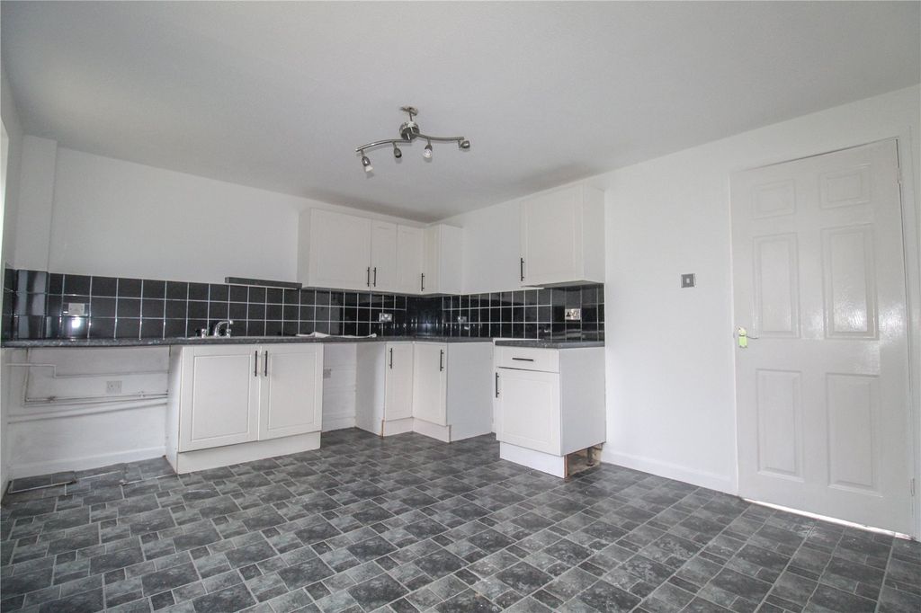 Property photo 3 of 14 Picture No. 08