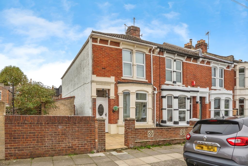 Property photo 1 of 17 Photo