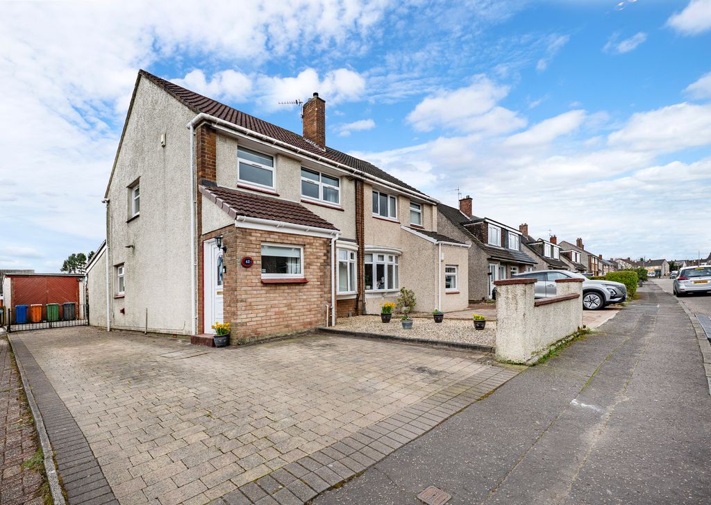 Property photo 1 of 39