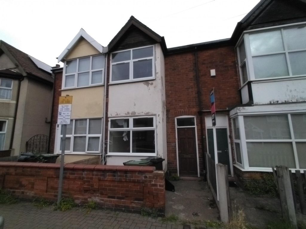 Property photo 2 of 13 (Main)