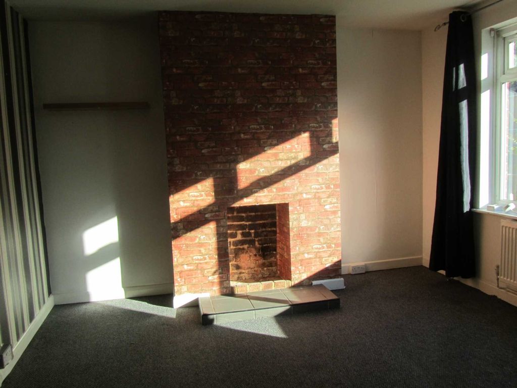 Property photo 3 of 9