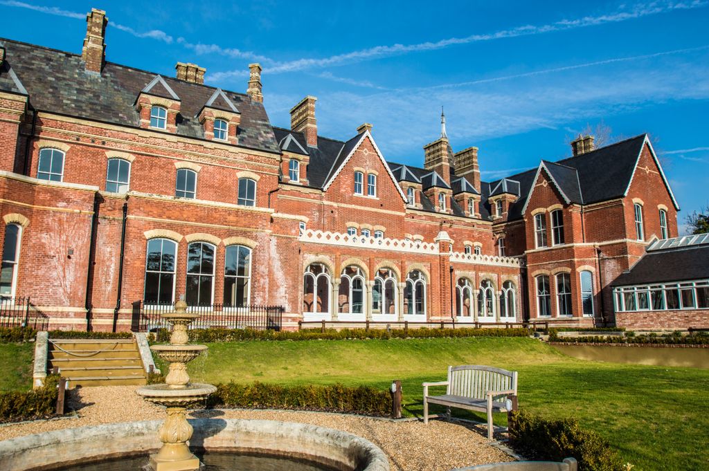 Property photo 3 of 14