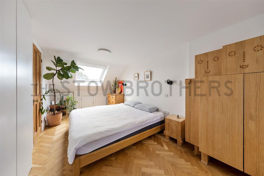 Property photo 1 of 30