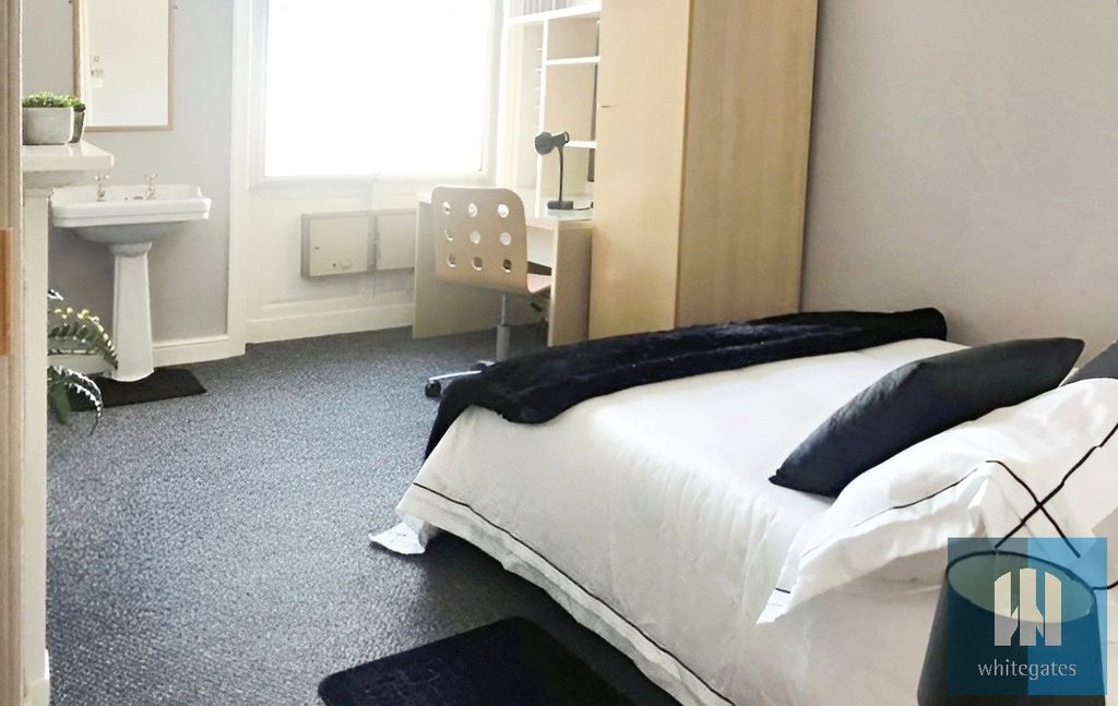 Property photo 2 of 7 Picture No. 34