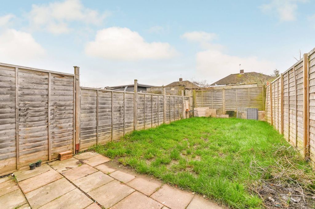 Property photo 3 of 8