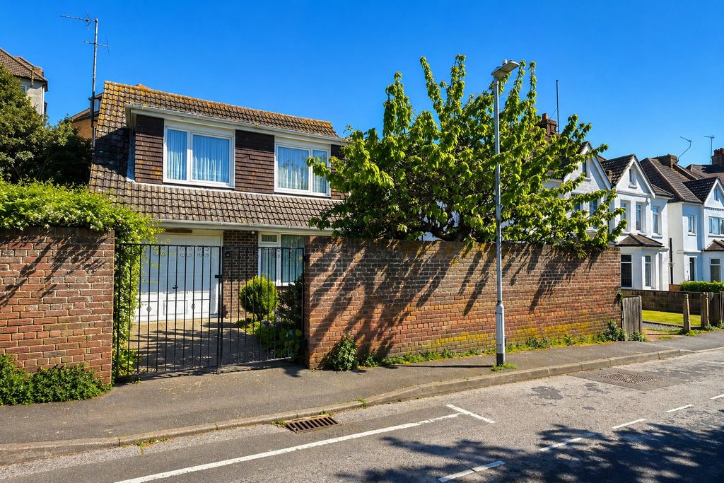 Property photo 1 of 13 Picture No. 28