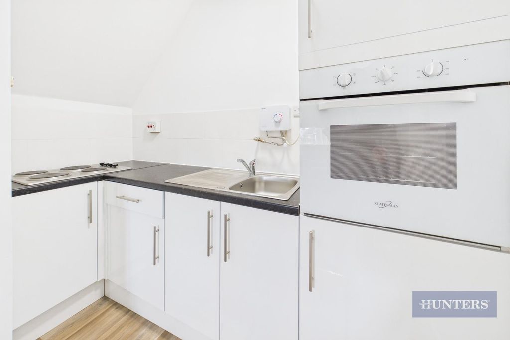 Property photo 2 of 10 Cam05152G0-Pr0237-Still001.Jpg