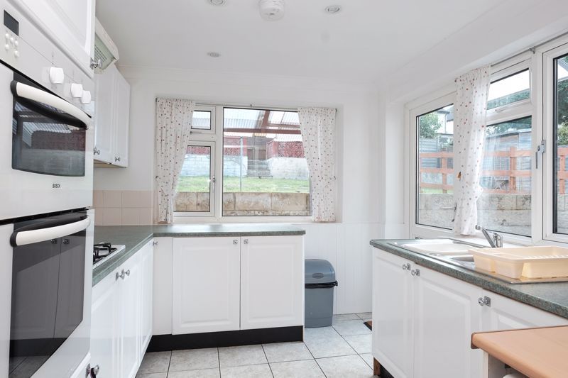 Property photo 3 of 9 Photo 18