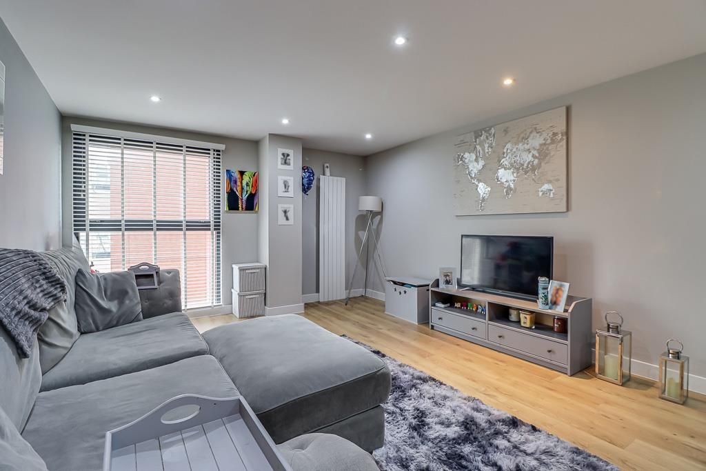 Property photo 2 of 11 Lounge/Diner