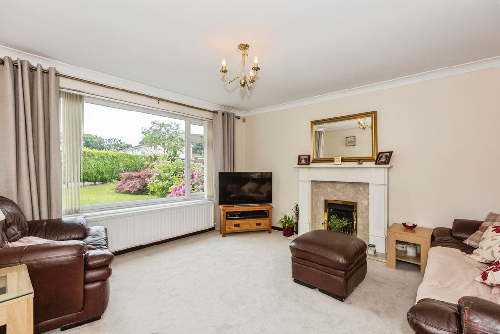 Property photo 3 of 20 Photo