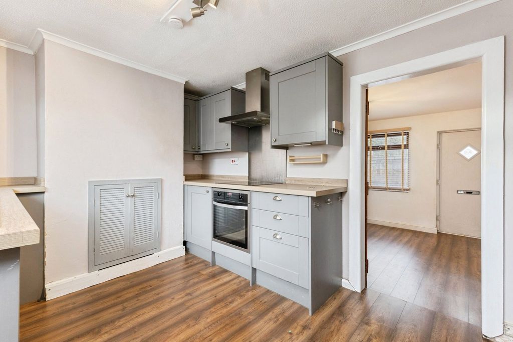 Property photo 3 of 15 Pbox-Img.Jpg