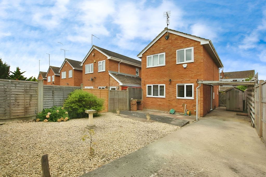 Property photo 2 of 13