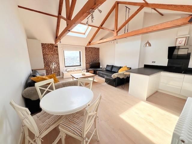 Property photo 1 of 23 Harnew.Jpg