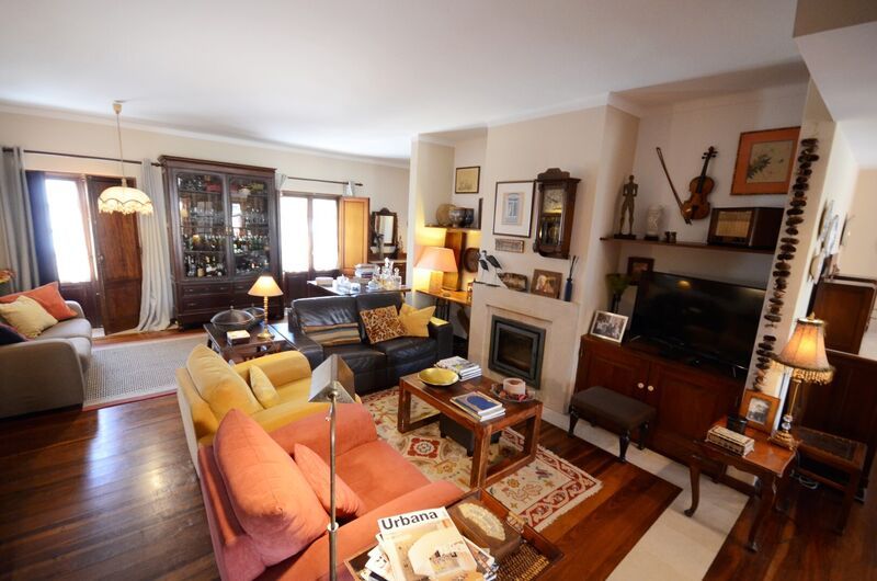 Property photo 3 of 38 Img 2