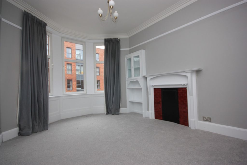 Property photo 3 of 10 Photo 3