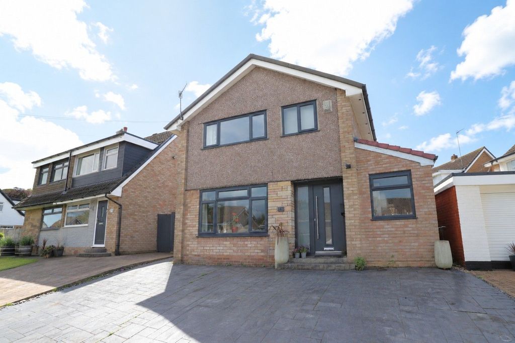 Property photo 1 of 47