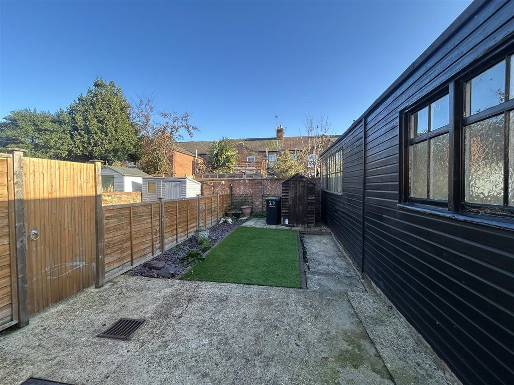 Property photo 2 of 12 Image00015.Jpeg