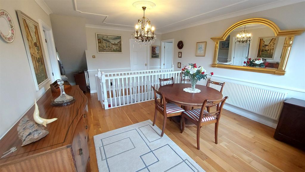 Property photo 3 of 47 Dining Hallway