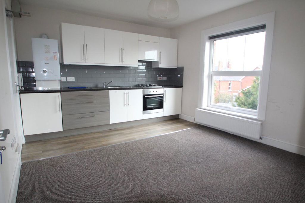 Property photo 2 of 4