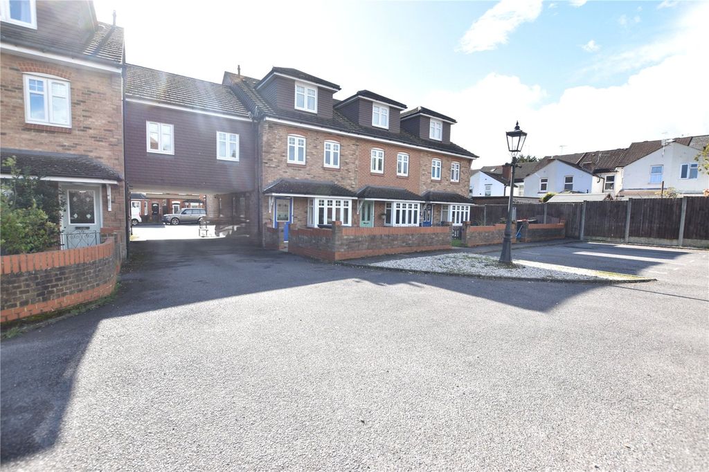 Property photo 3 of 11 Picture No. 20