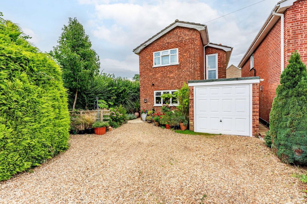 Property photo 1 of 22