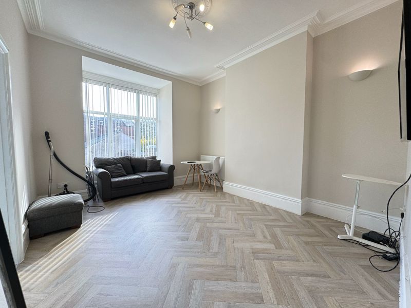 Property photo 2 of 13 Photo 11