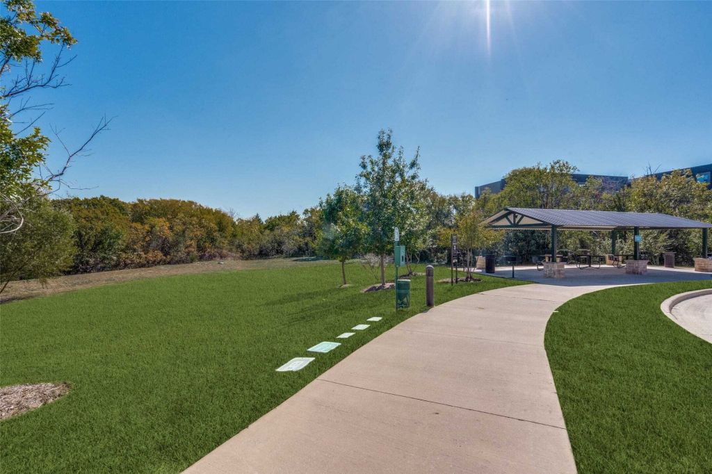 Property photo 3 of 20 <Alttext/>