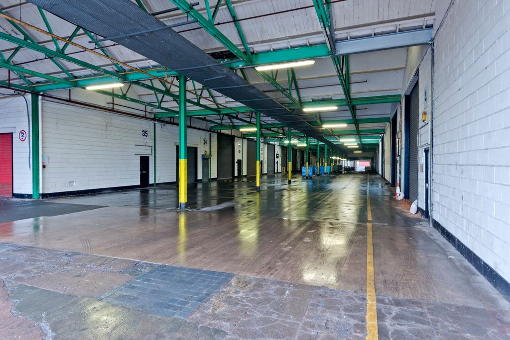 Property photo 2 of 5