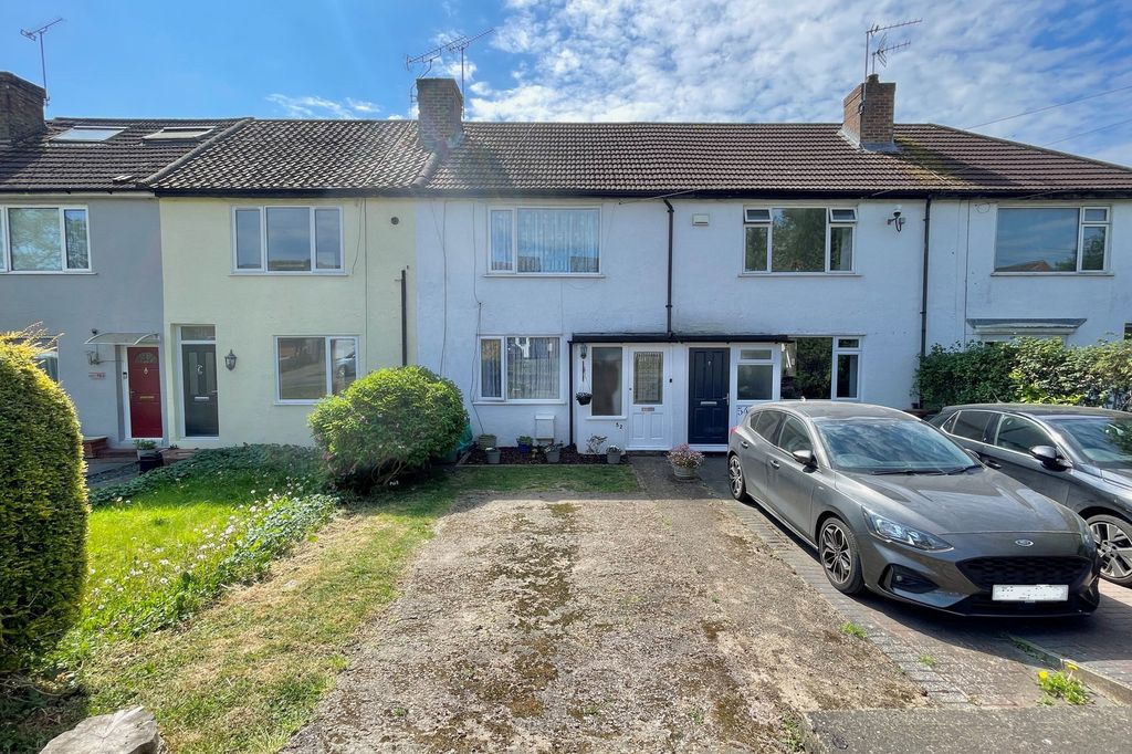 Property photo 2 of 41