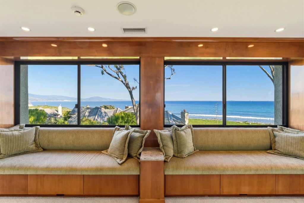 Property photo 3 of 10 <Alttext/>