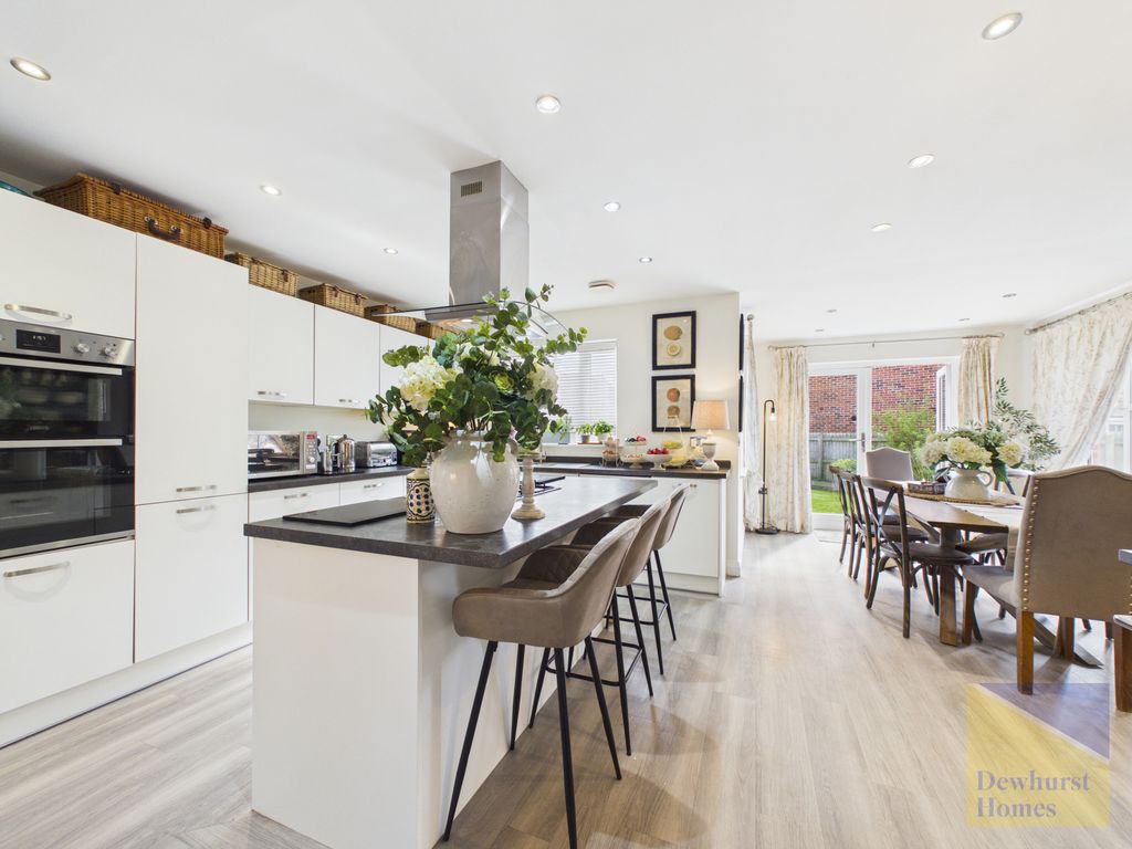 Property photo 2 of 24