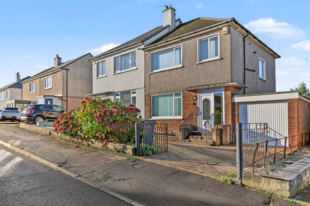 Property photo 1 of 35