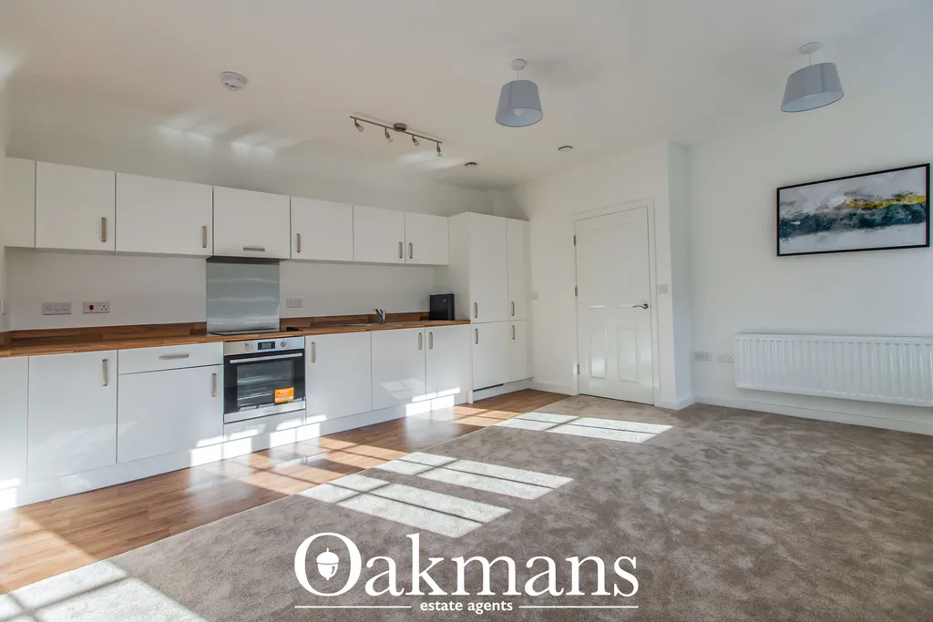 Apartment in Birmingham, West Midlands - View 6