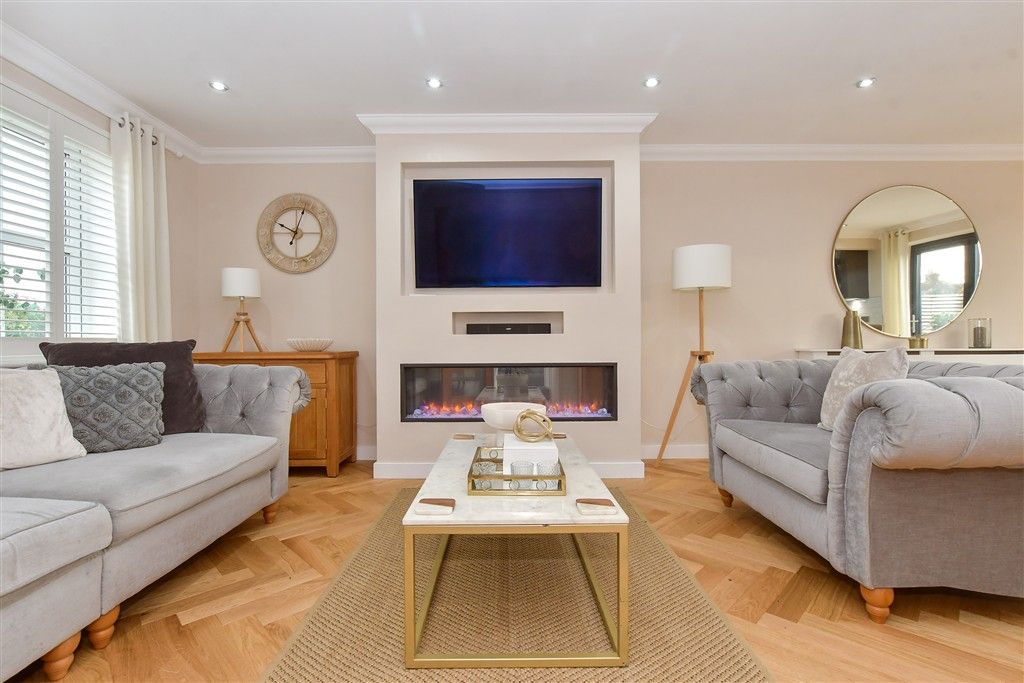 Property photo 2 of 15 Internal Lifestyle Photograph