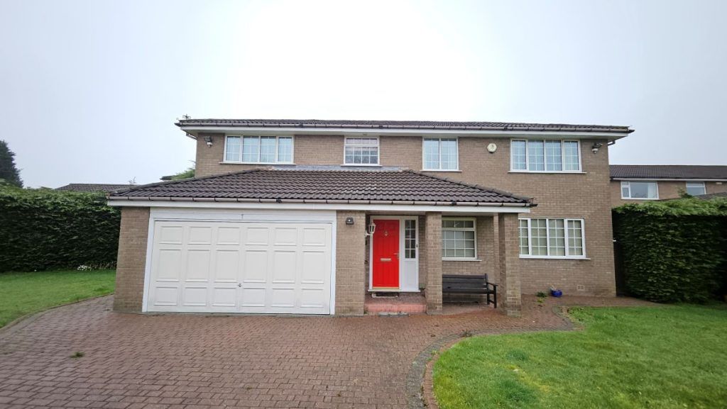 Property photo 1 of 47 1