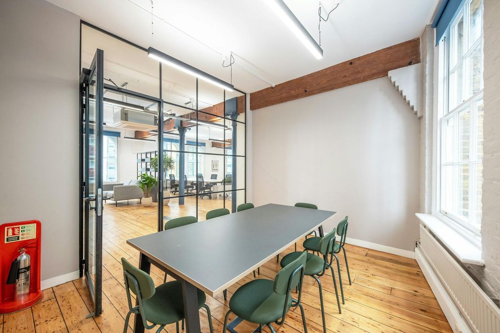 Property photo 3 of 7