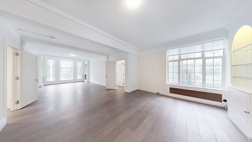 Property photo 1 of 25