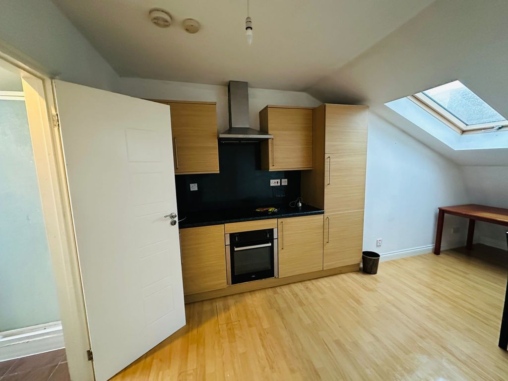 Property photo 2 of 2 Gallery