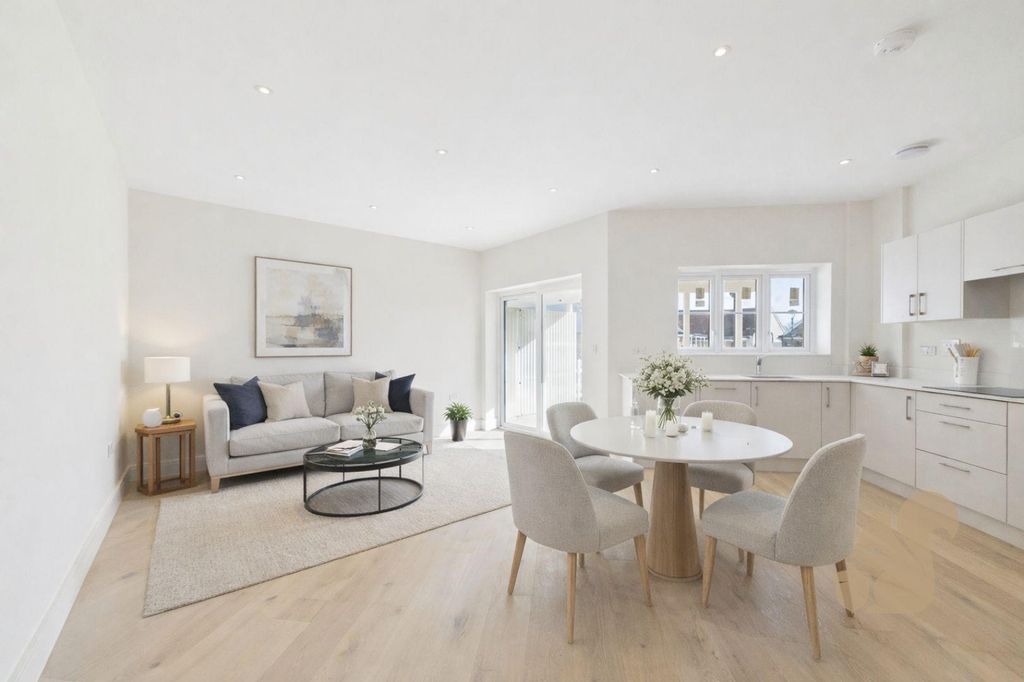 Property photo 2 of 9 Dining : Kitchen : Lounge .Jpg