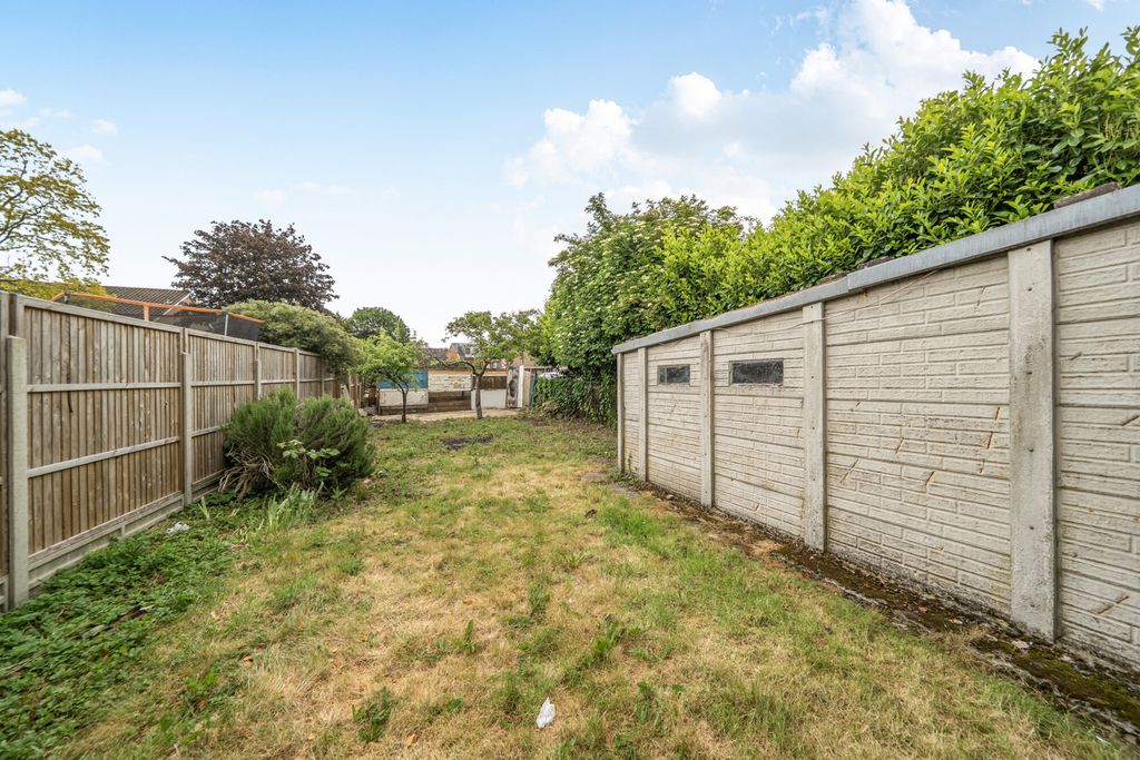 Property photo 2 of 14 1465994-17-6A0c8A...