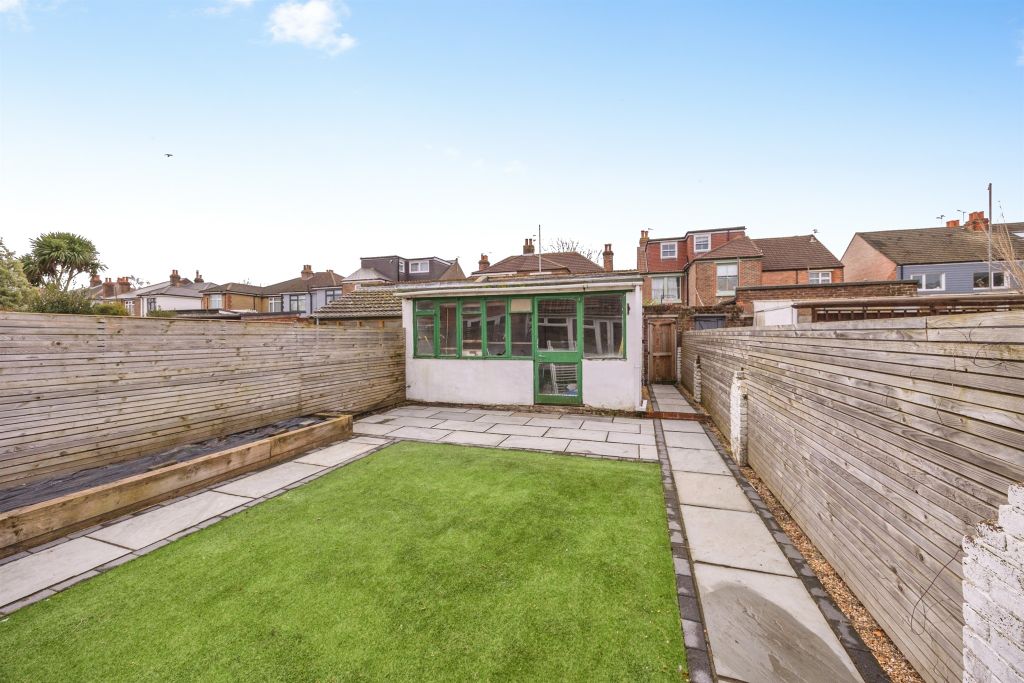 Property photo 2 of 19