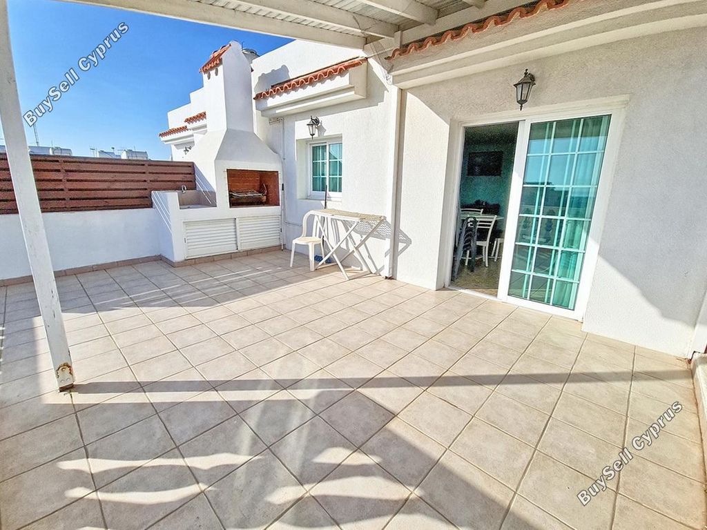Property photo 1 of 28