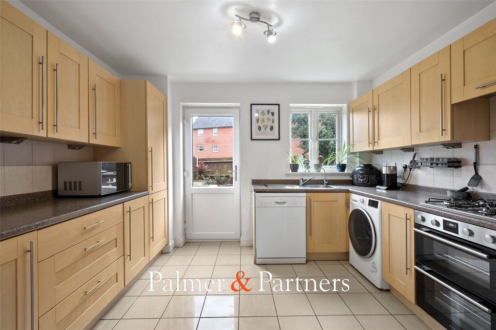 Property photo 2 of 18 Picture No. 03