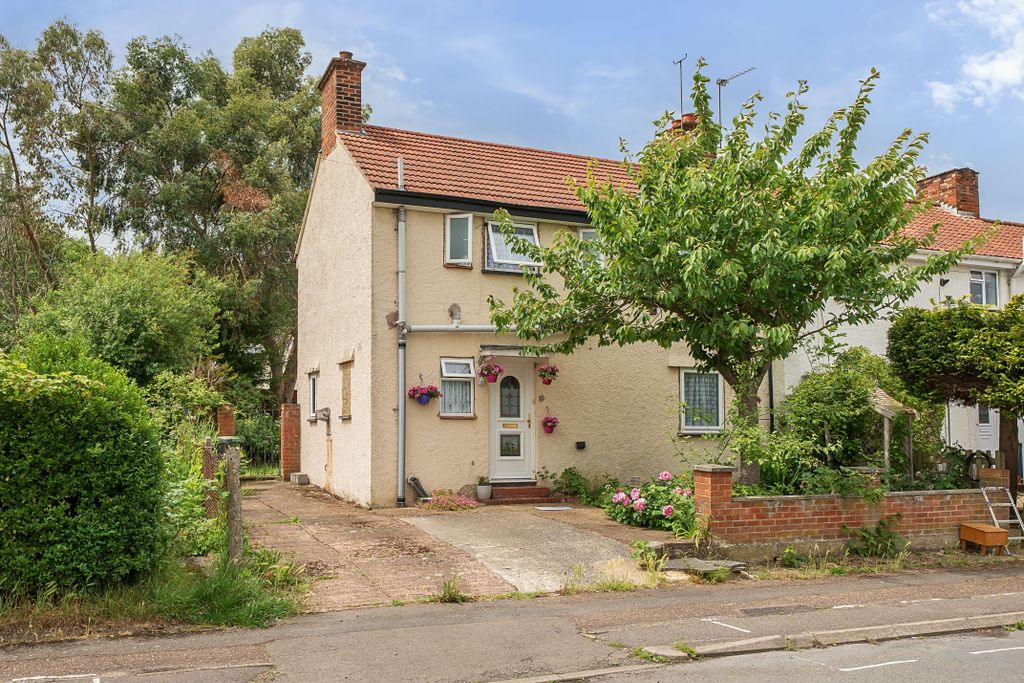 Property photo 1 of 8